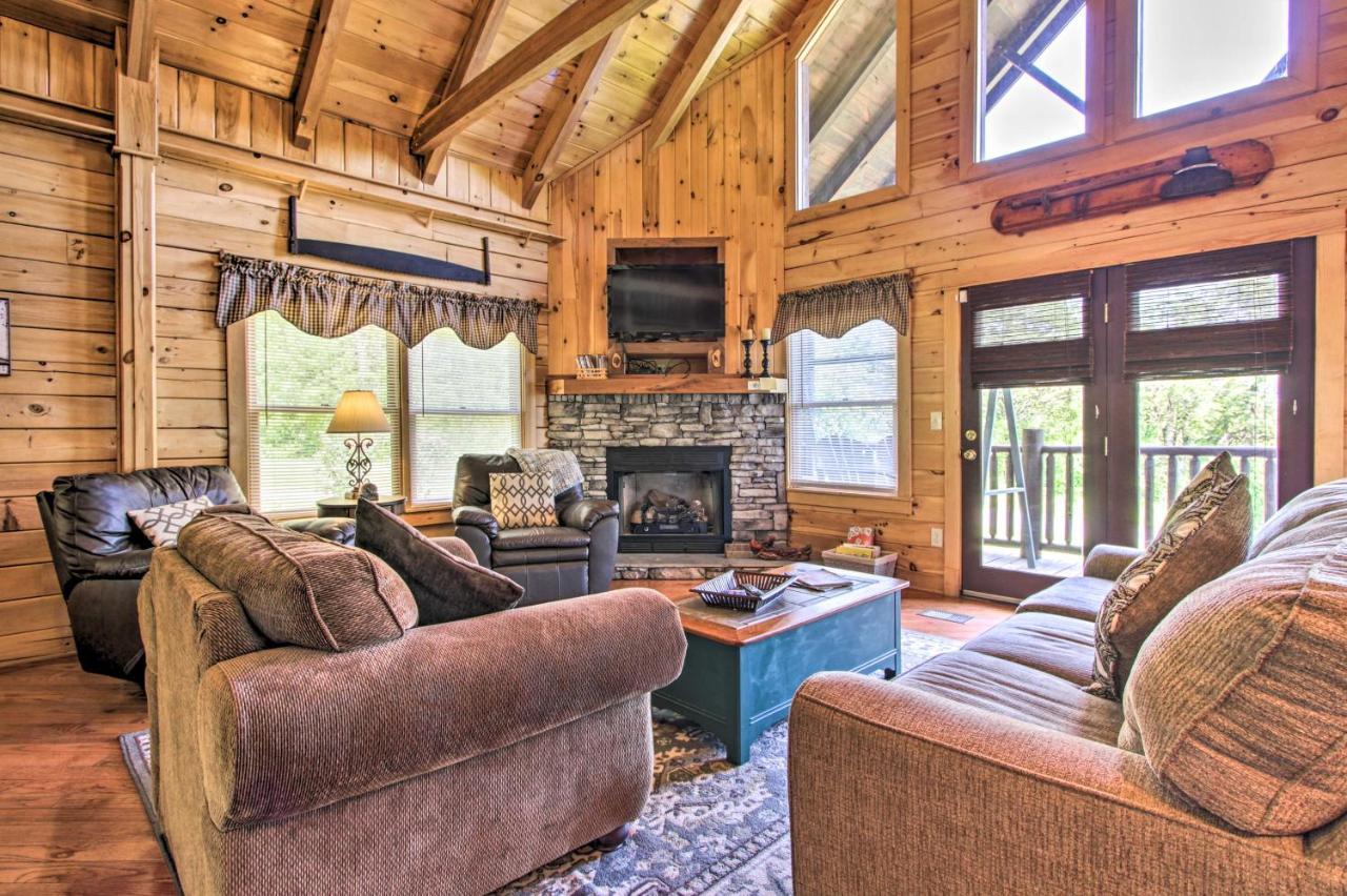 Idyllic Sevierville Cabin Deck And Smoky Mtn View! エクステリア 写真